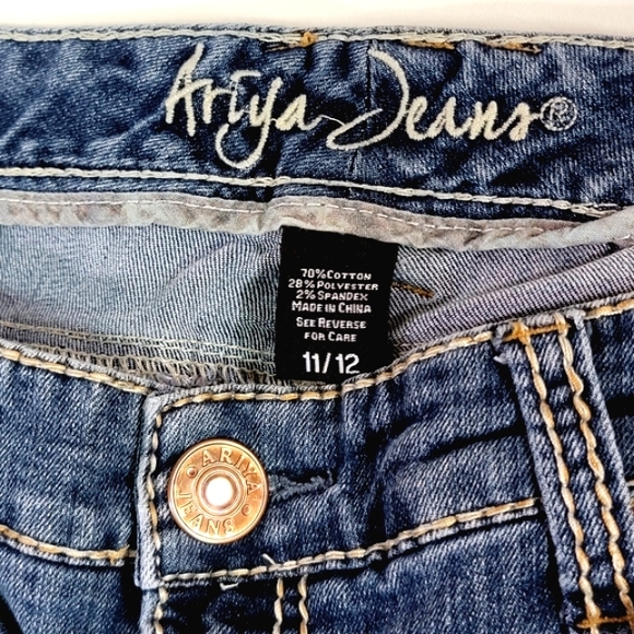 ARIYA JEANS ♡ Sweet 'n Sexy Embellished Bling Stretchy Flared Blue Jeans 11|12 - Picture 15 of 17